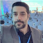 Native Greek speaker with expertise in both ancient and modern Greek.
Online teaching using an interdisciplinary method combining